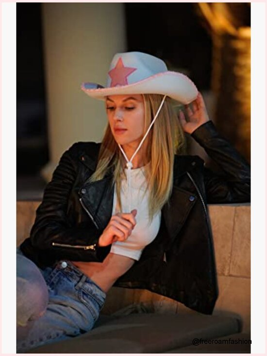 Cowboy Hat with Chin Strap, Felt Fabric, One Size